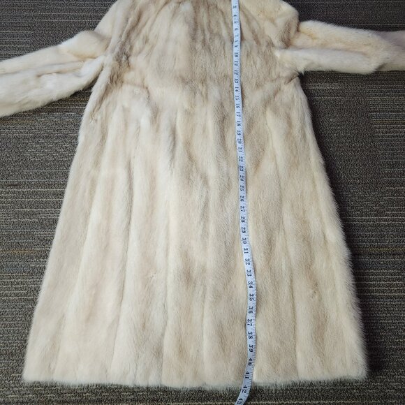 Vintage Eaton Salon White Fur Long Coat (XL - 42) - Picture 13 of 15